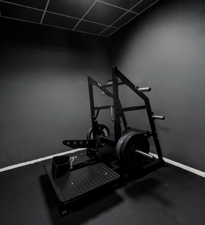 Sentadillas con Cinturón (Belt Squat) | Máquina de Palanca - Pro Series